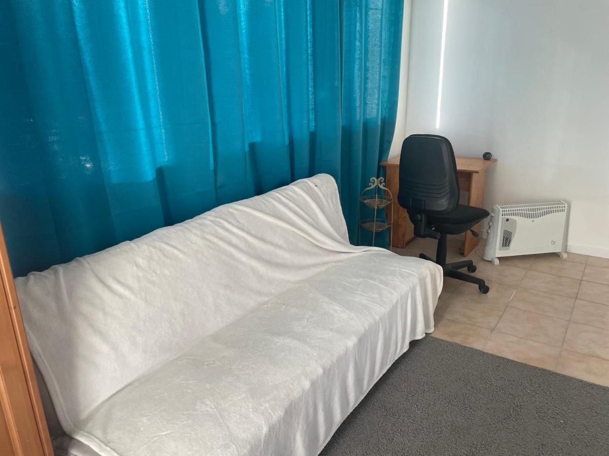 Maison T 2 Meuble Confort Proche Aeroport Apartment Pusignan